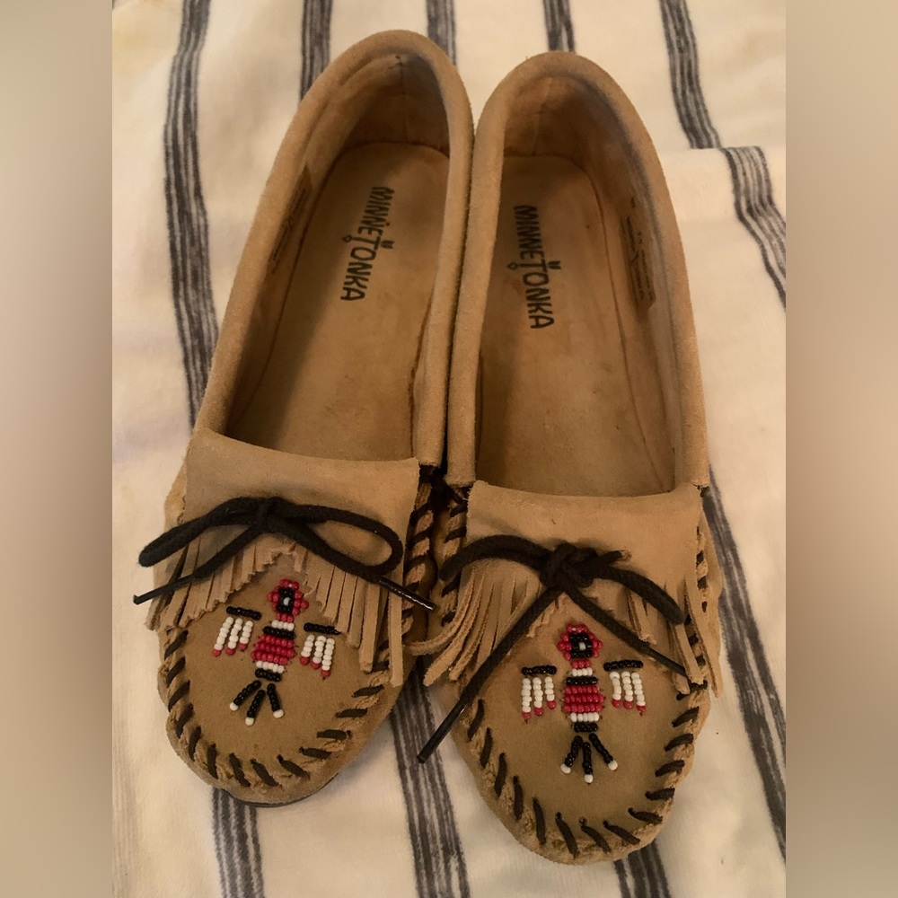 Moccasin Minnetonka thunderbird